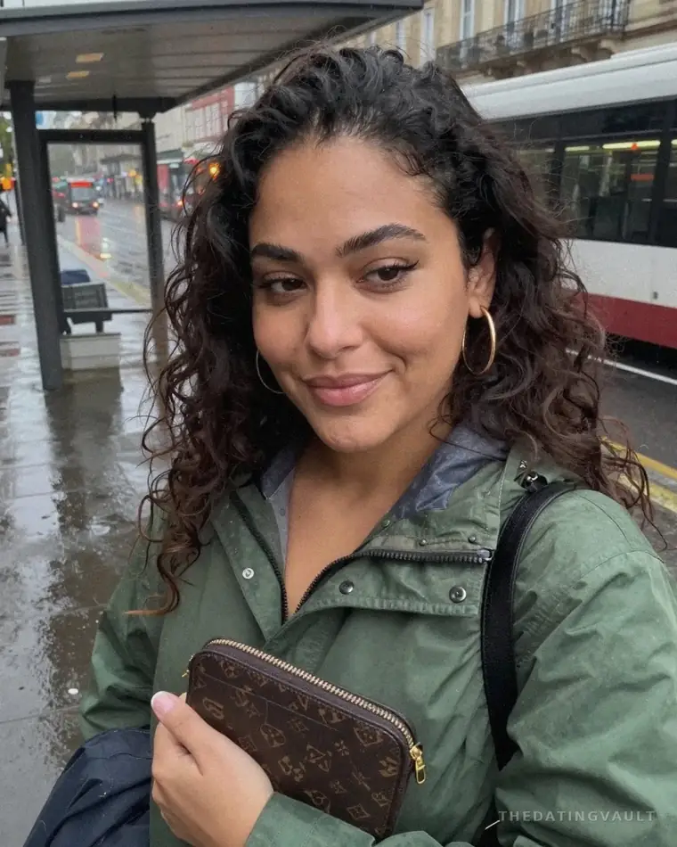 Bianca34 (25) - Newnan