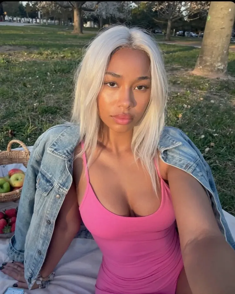 BrightCandice (25) - Carson City