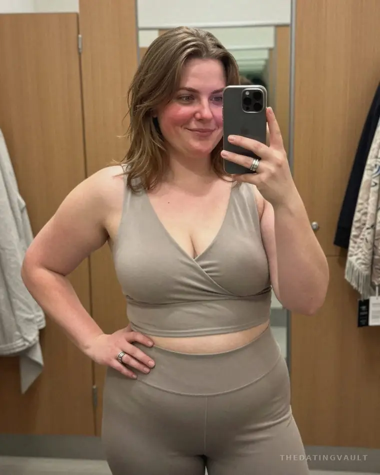 Brittany93 (30) - Evansville