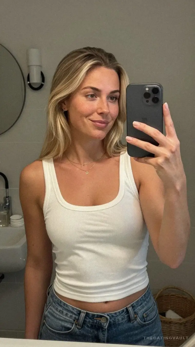 CalmStephanie (25) - West Babylon