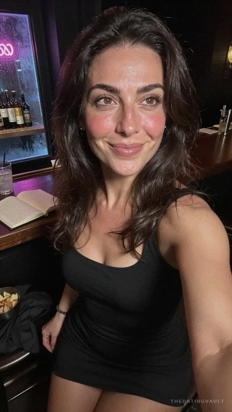 Cara (30) - Plattsburgh