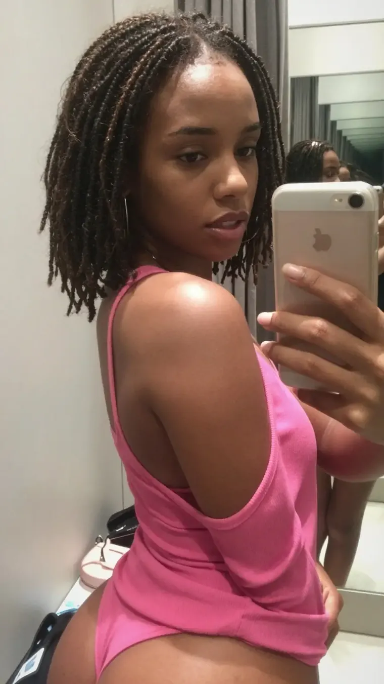CeciliaMae (25) - Shelby