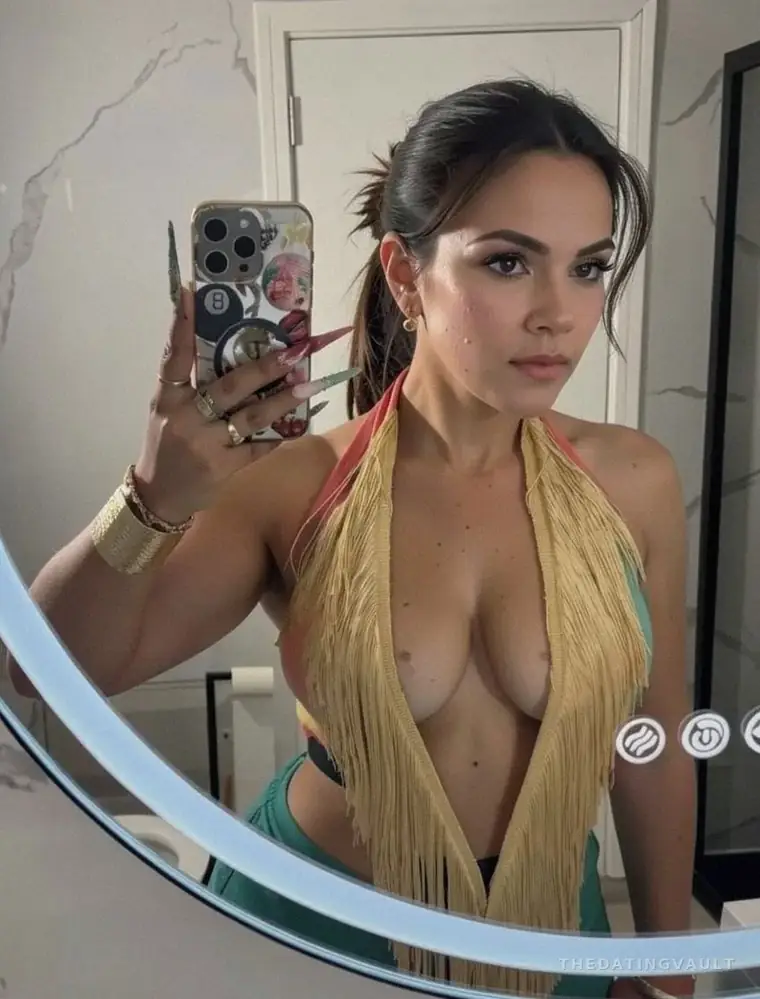 EvaMae (25) - Levittown