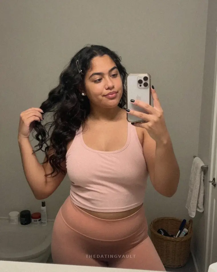 FionaSassy (22) - The Bronx