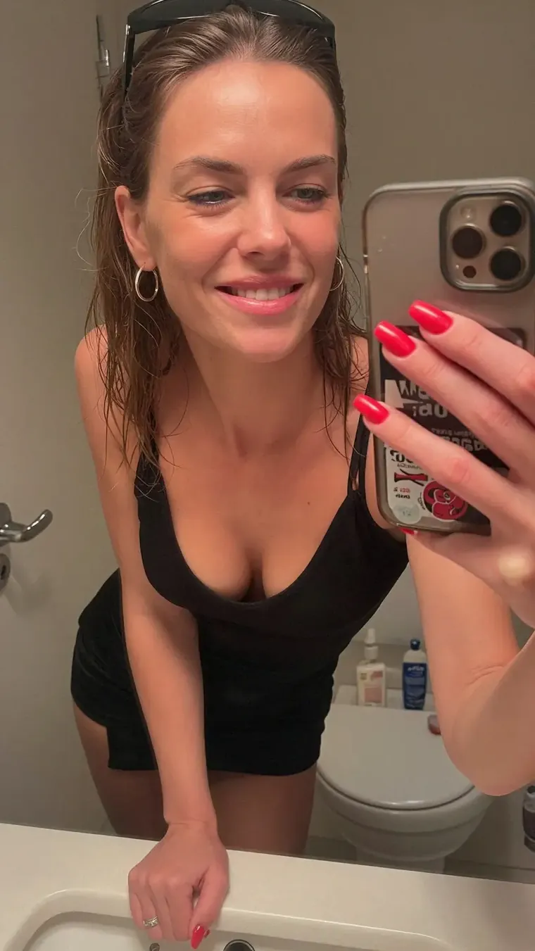 Gracie (28) - Wheeling