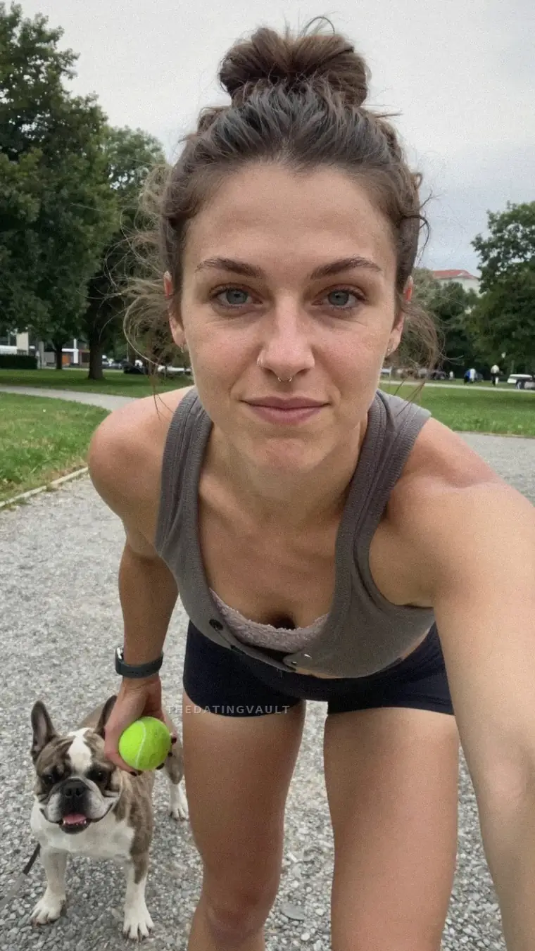 Isabel (25) - Boston