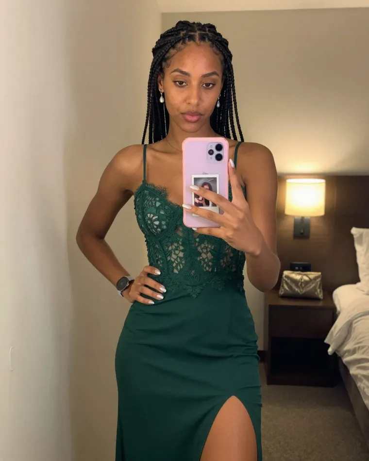 Jade (25) - Scottsdale
