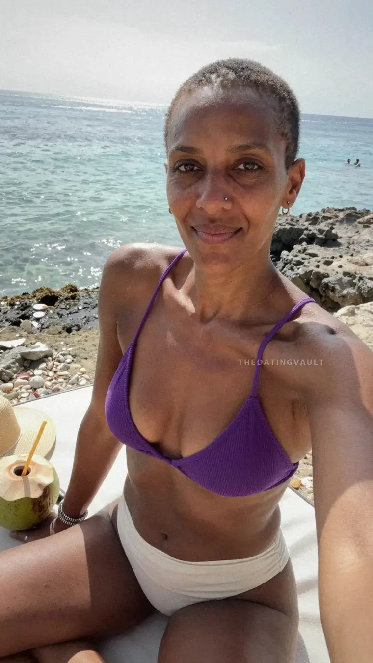 JocelynRenee (35) - Coon Rapids