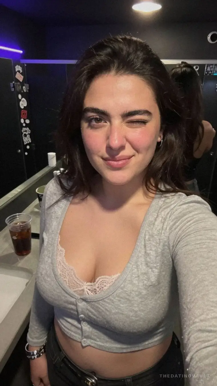 JuneGolden (25) - Colton