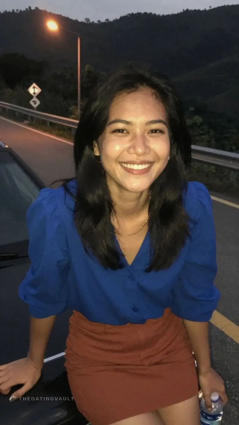 Kayla71 (25) - Hanover (NH)