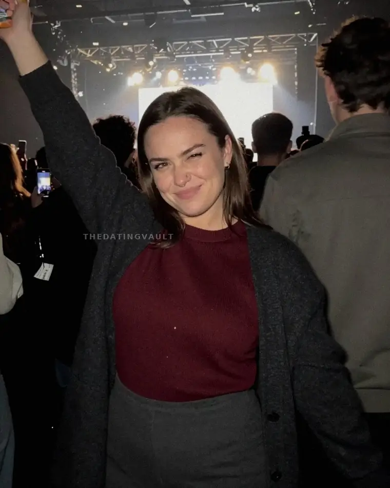 Kenzie82 (25) - Santa Clara