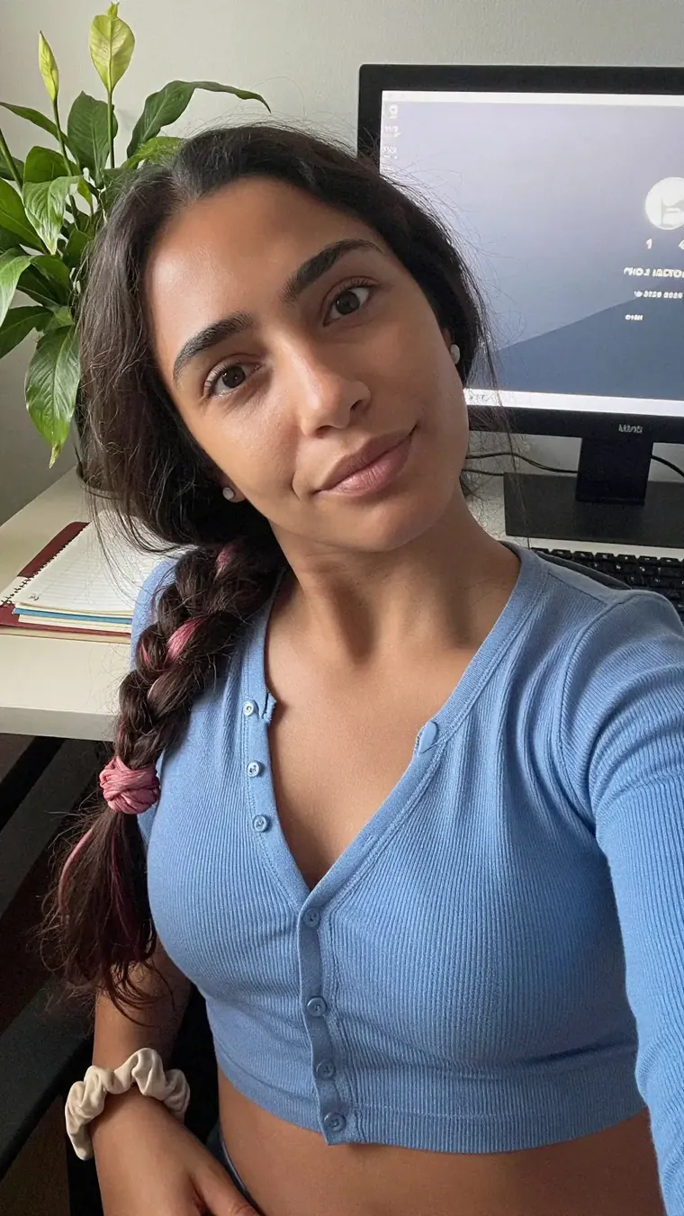 Lacy (25) - Lynn