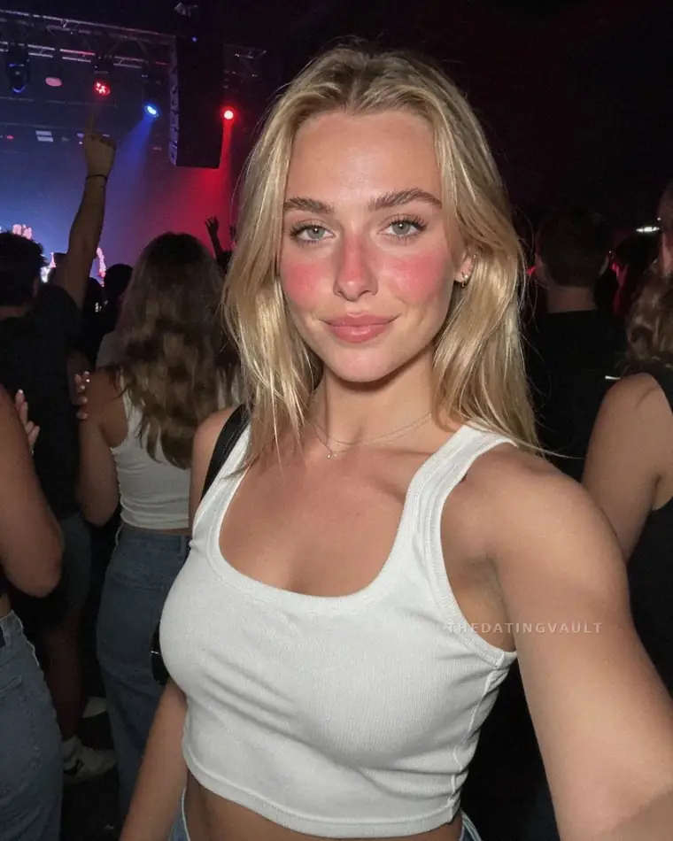 LivLynn (22) - Bargersville