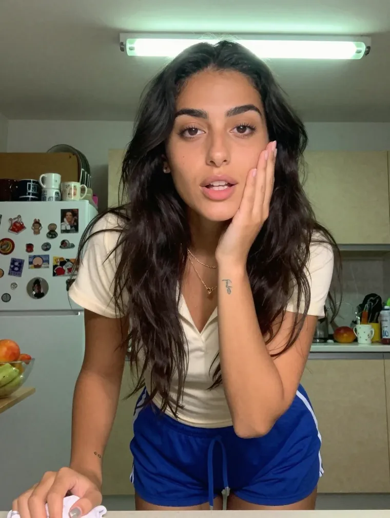 LuciaMimi (22) - Conway