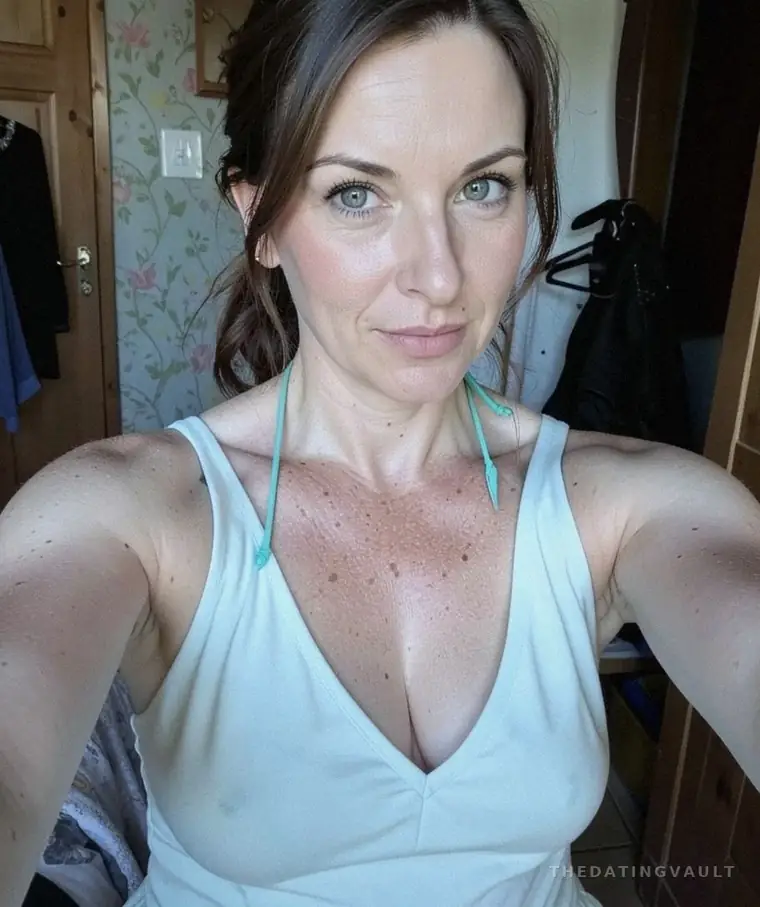 MoonCarly (30) - Batavia