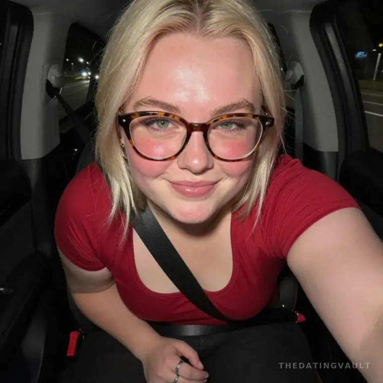 MoonKendall (25) - Brighton
