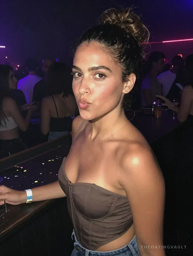 NinaLacey (25) - Albuquerque