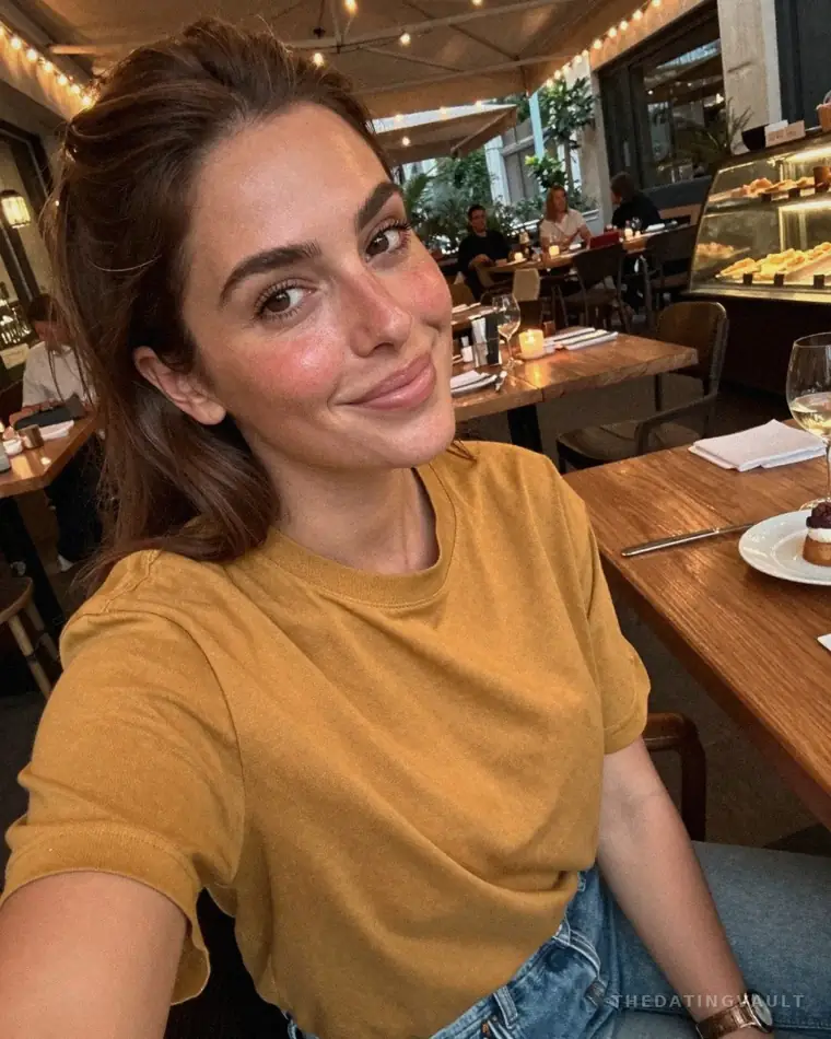 RavenBeth (25) - Hamilton