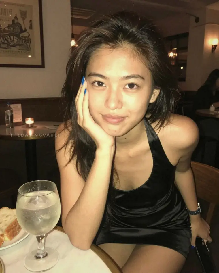 ReginaGirl (22) - Springfield