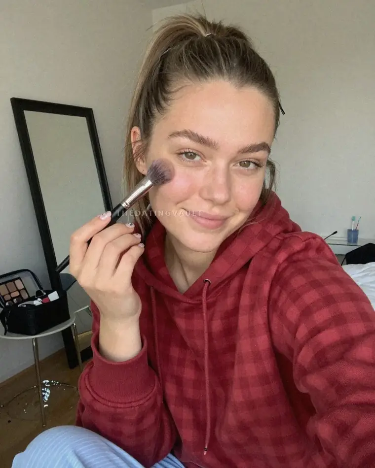 RosaJean (22) - Lakewood