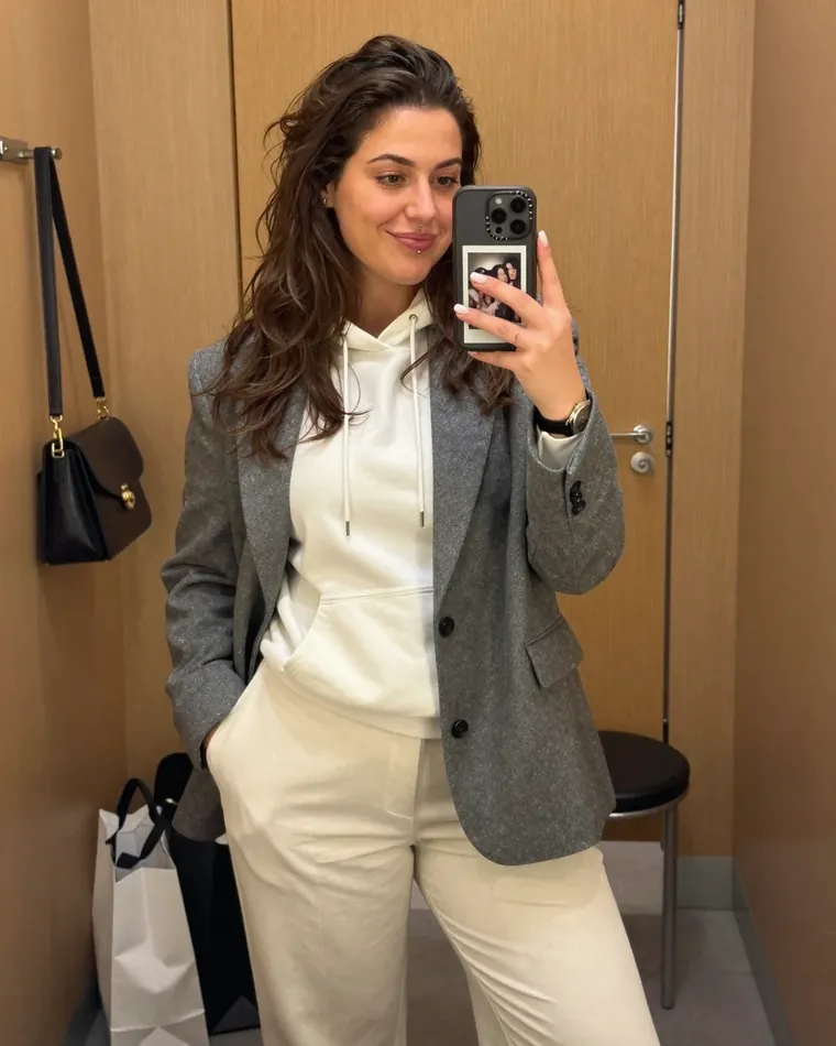 Rosalie97 (25) - Auburn