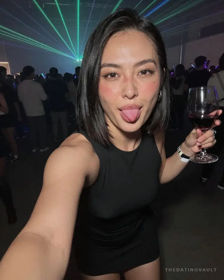 Roxy84 (25) - Norwalk