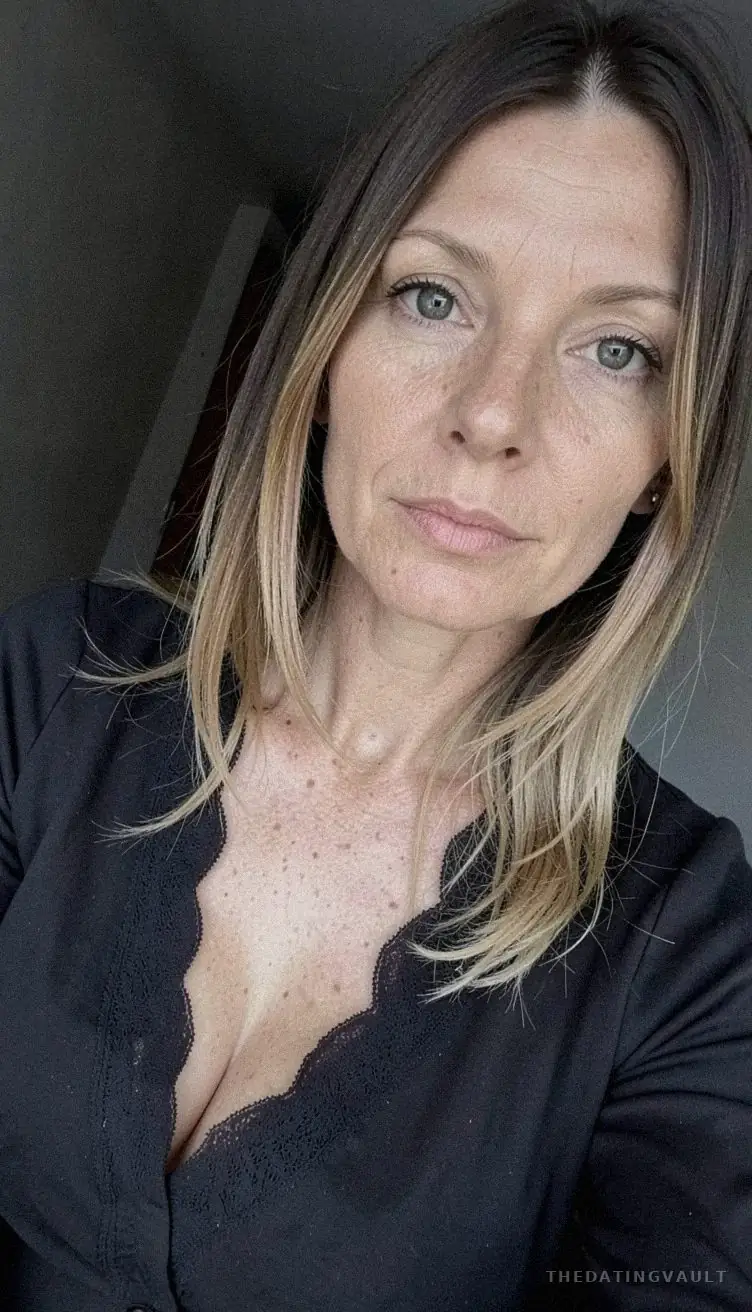 SabrinaGirl (40) - Council Bluffs