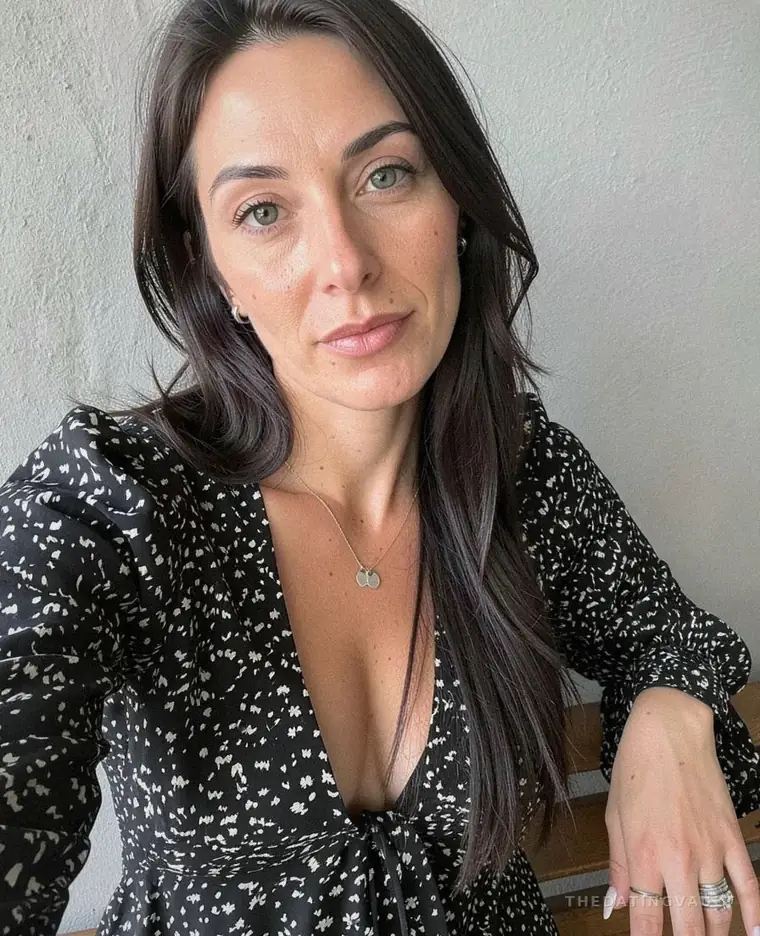 Sandra (30) - Moss Bluff
