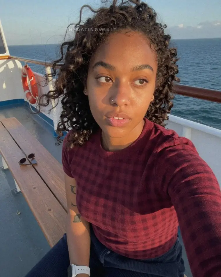 ShyMandy (22) - Albany