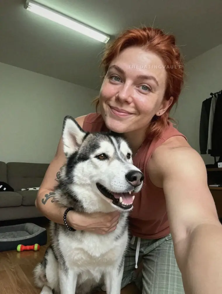 Stacey (25) - Bee Cave