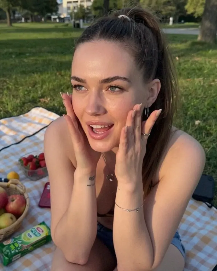 StarZuri (25) - Chatham