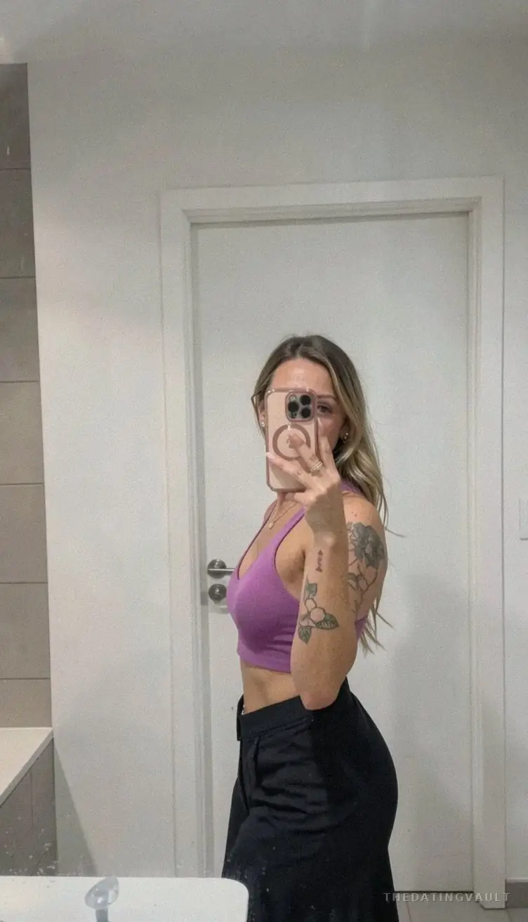 SunnyBonnie (25) - Burlington