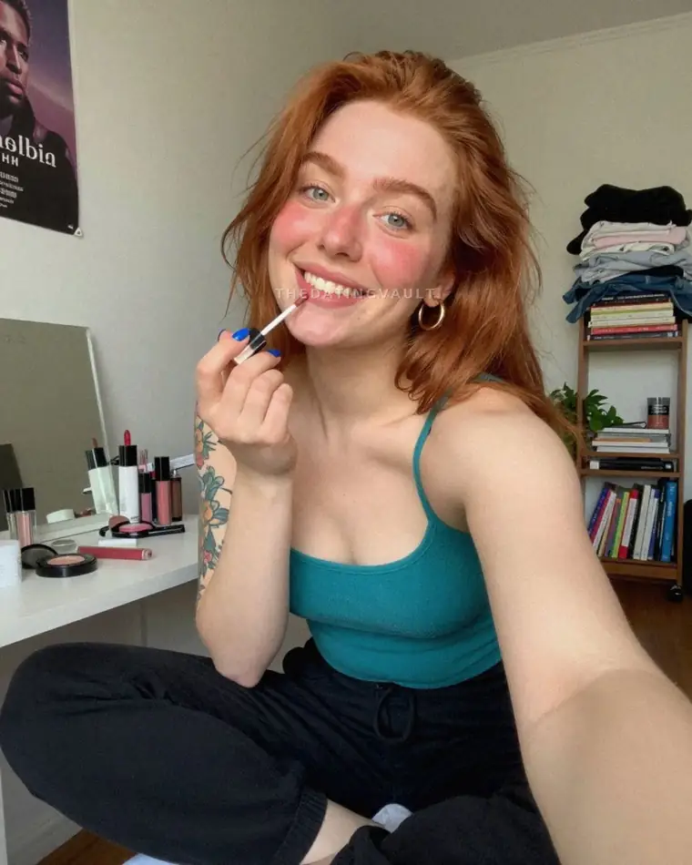 VelvetHazel (22) - Birmingham