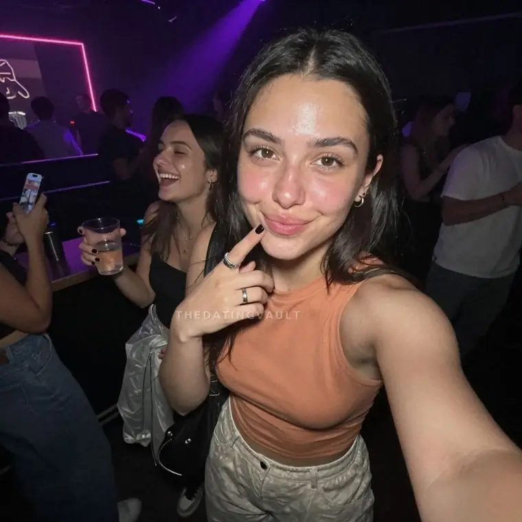 Wendy13 (22) - Whitehall
